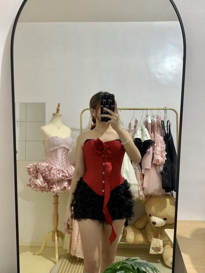 Party Outfit (coords) (Category: Sets or Coordinates) located in Paranaque City. Submitted by kaleeen21 (Listing ID 1469478280, Image 3). Description: AVAILABLE FOR RENT 💋 • Size: XS (23–24” waistline) • ₱400 ONLY for 3 days ✨ Perfect for halloween parties, night outs, and your next slay moment! 🎃🖤 📍 Parañaque city ✨ Delivery / Pick-up available MESSAGE US TO BOOK! 💌 #halloweenoutfit #birthdayoutfit #partyoutfit #outfitrental #premiumquality