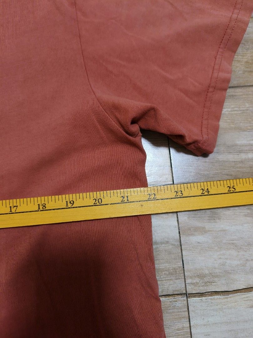 Patagonia shirt (Category: Tshirts & Polo Shirts ) located in Siniloan. Submitted by talktotheroses (Listing ID 1469423824, Image 3). Description: .