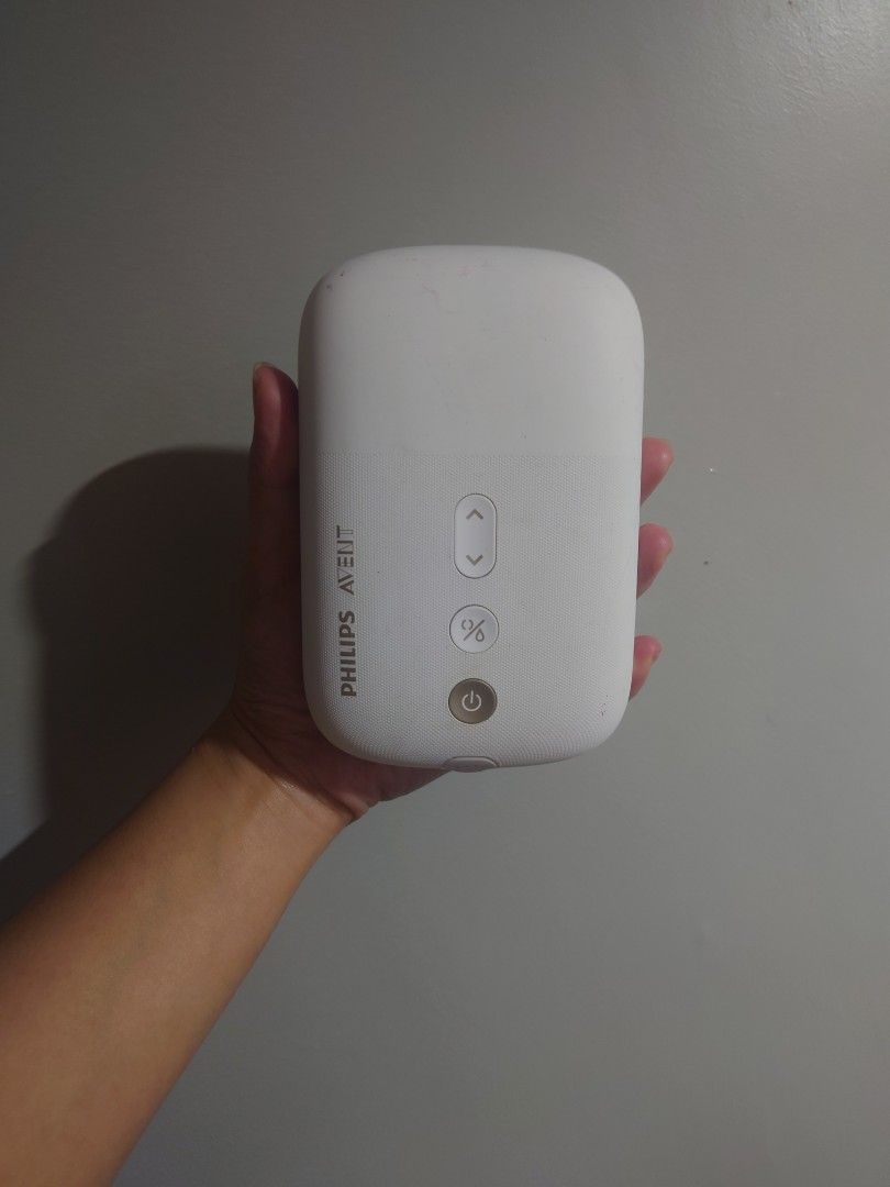 Philips X Avent breast pump (Category: Breastfeeding & Bottle Feeding) located in Baguio. Submitted by bellaluna01 (Listing ID 1469395839, Image 2). Description: preloved just the unit no accessories included.