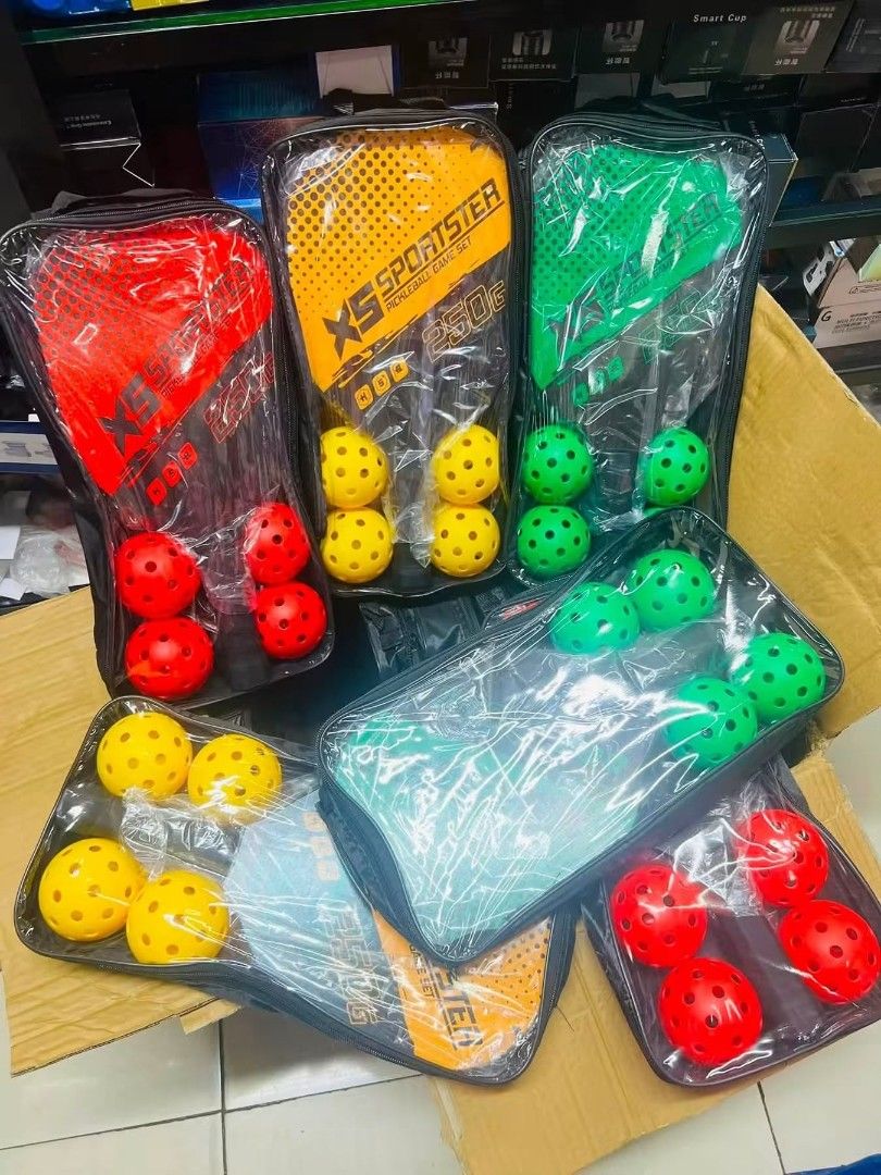 PickleBall racket set Php 399. (Category: Racket and Ball Sports) located in Mandaluyong City. Submitted by shopmla (Listing ID 1469436751, Image 3). Description: PickleBall racket set Php 399..