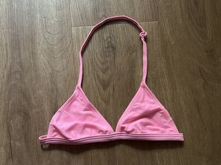 (Category: ) located in . Submitted by pinkvanilla.milkshake (Listing ID 1469563470, Image 1). Description: .