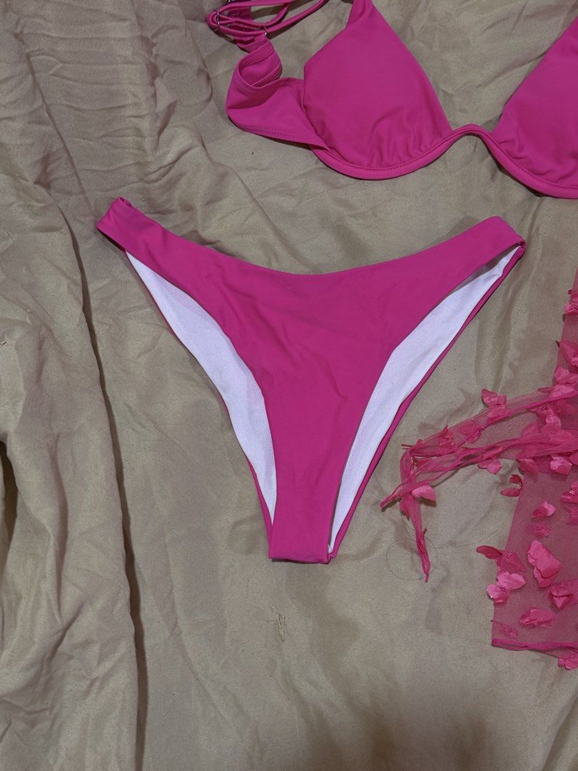 Pink Butterfly Bikini Set with Pushup Bra (Category: Bikinis & Swimsuits) located in Lapu Lapu. Submitted by bzzzzarah (Listing ID 1469561992, Image 3). Description: Used twice Medium Sized Has very little damage in the bra part.