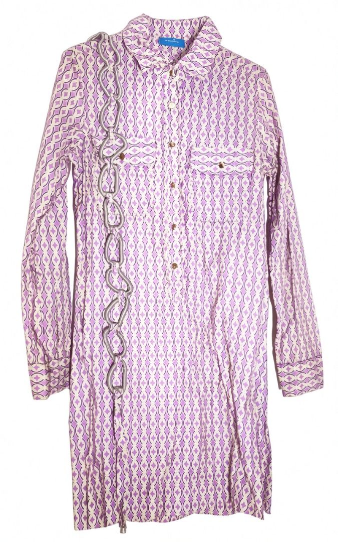 Pink Dress (Category: Dresses) located in Pasig City. Submitted by elegantdress (Listing ID 1469199782, Image 1). Description: - Design: Vibrant pink geometric print - Features: Long sleeves, button-up front, and classic collar - Extras: Includes a stylish matching chain-link patterned fabric belt - Fit: Mid-thigh length, chic tunic style - Mode of Payment: Gcash / Bank Transfer.