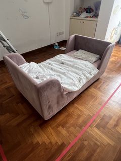 (Category: ) located in . Submitted by tinke21 (Listing ID 1469429718, Image 1). Description: .