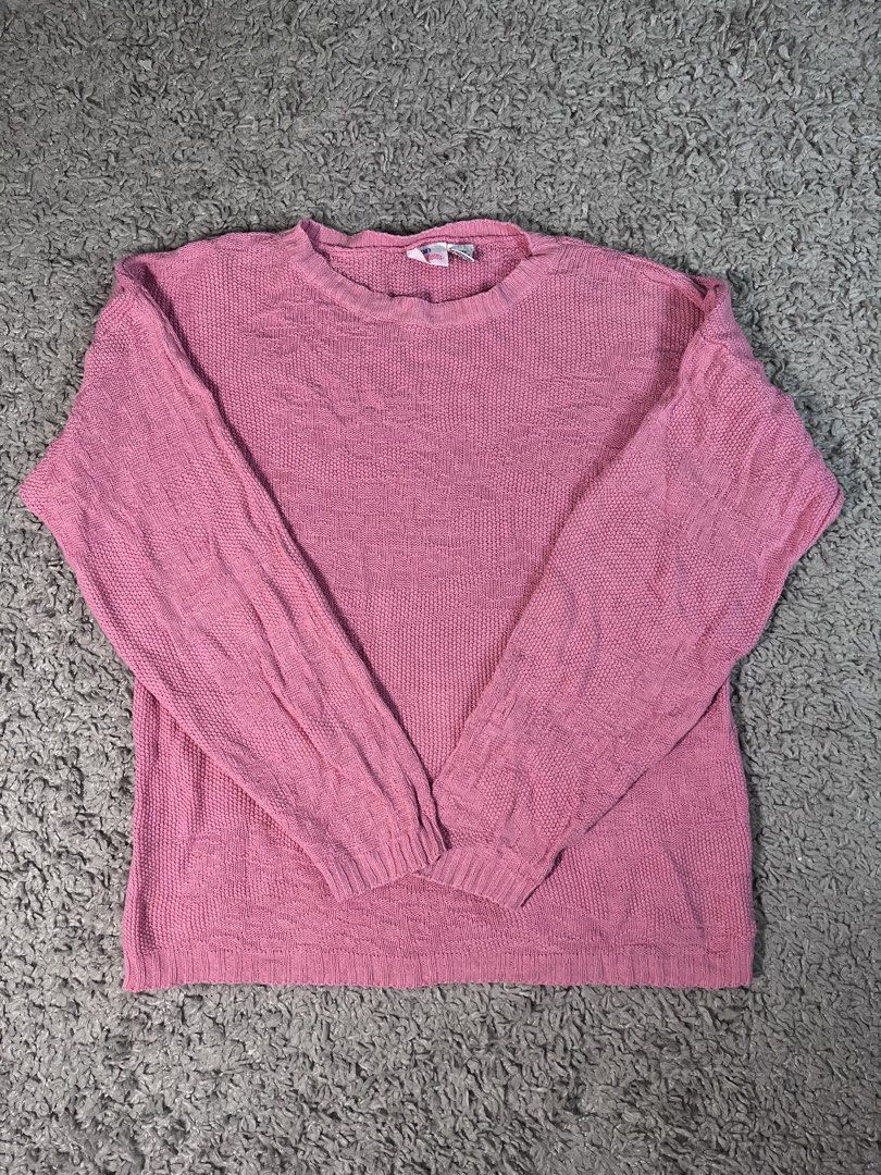 pink-knitted oversized sweater (Category: Longsleeves) located in Davao. Submitted by fromadollscloset (Listing ID 1469434478, Image 1). Description: [READ MY BIO FIRST!] ⭐️ description ⭐️ - has seen many years - nice 'n warm - perfect for those wanting that oversized cover-up.