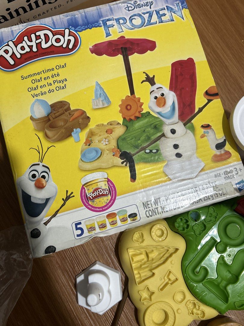 Play-Doh Disney Frozen Summertime Olaf playset (Category: Kids Toys) located in Pateros City. Submitted by cleanmycloset (Listing ID 1469418321, Image 1). Description: Preloved, unless stated brandnew. All items are declared AS IS. Pls manage your expectations. Tiktok checkout at your own risk or direct Jnt for safety. Lalamove for nearby areas and big items. Coin is used for size comparison. Follow me on tiktok @cleanmyclosetph & @cleanmyclosetp