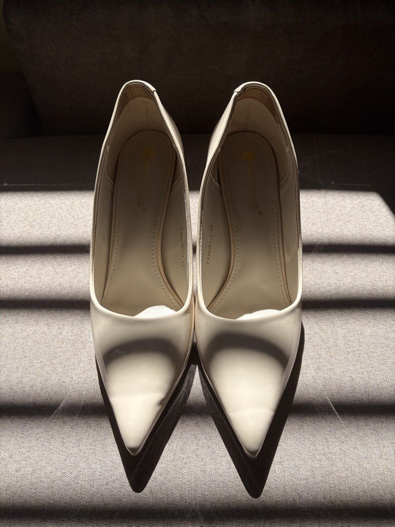 Pointed Stiletto High Heels (Category: Heels) located in Manila. Submitted by itsguzely (Listing ID 1469404975, Image 2). Description: 👠Pointed Stiletto High Heels ✅Used once (graduation event) ✅Plus-Size (43 = 26.5 cm or 10.43 in) ✅Heel Height = 9.5 cm or 3.74 in ✅Leather Material ✅High Quality ✅Off-white Beige color.