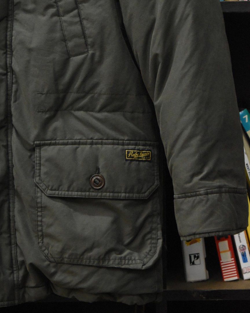 Polo Ralph Lauren Military Down Parka Olive Flag Patch Jacket (Category: Coats, Jackets and Outerwear) located in Baguio. Submitted by marcusmartin2600 (Listing ID 1469494717, Image 3). Description: Size: M on tag but fits Small Men Condition: Excellent | signs of usage 📏 Measurement via Tape Measure (in inches): Width: 20” Length: 27” Sleeve Length: 27.5” Hem: 20” . ————————— Note: Please check and ask for detailed photos before buying to avoid