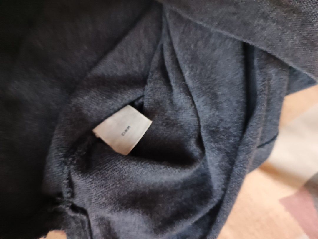Polo Ralph Lauren poloshirt (Category: Activewear) located in Odiongan. Submitted by thriftngo26 (Listing ID 1469401823, Image 3). Description: This item is an authentic Polo Ralph Lauren Iconic Mesh Polo Shirt. It features a charcoal heather grey finish, a classic ribbed polo collar with a two-button placket, and the signature red embroidered Polo Pony emblem on the left chest..