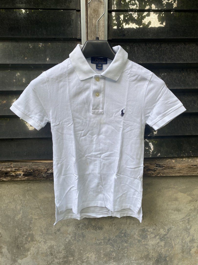 Polo RL white polo shirt (Category: Shirts) located in Davao. Submitted by wabadgetthrift (Listing ID 1469466083, Image 1). Description: Size S 13/19-21 best fit for petite girl/women Good condition, has some removable stain issue freshly thrifted.