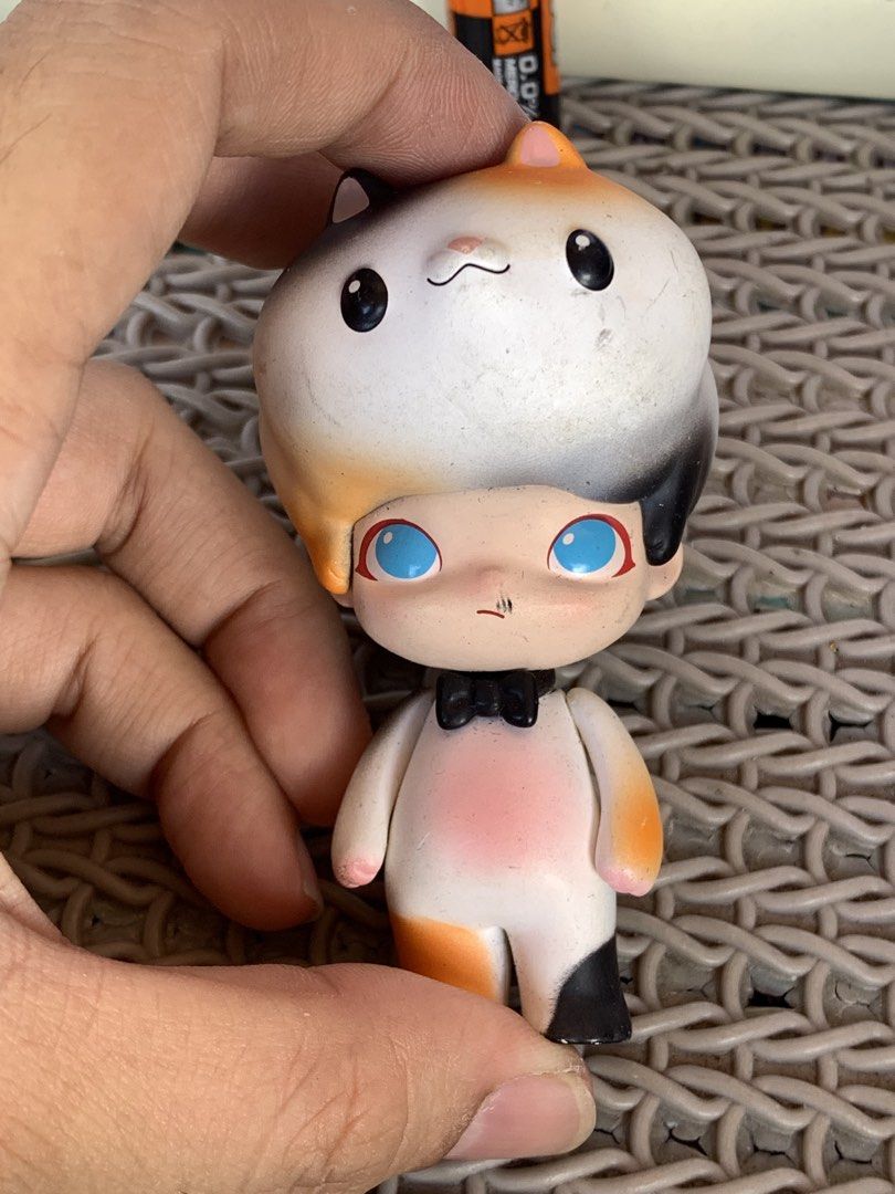 Popmart Dimoon (Category: Designer & Blind Box Toys) located in Manila. Submitted by macks_toys (Listing ID 1469428629, Image 2). Description: 📌You may send DM for your inquiries. ✨KINDLY CHECK EACH DETAILS✨ 🔳 From Japan/UK Surplus items 🔳 Manage your expectations since it’s preloved and from Surplus Items 🔳 WYSIWYG ✨ Thank you! ✨.