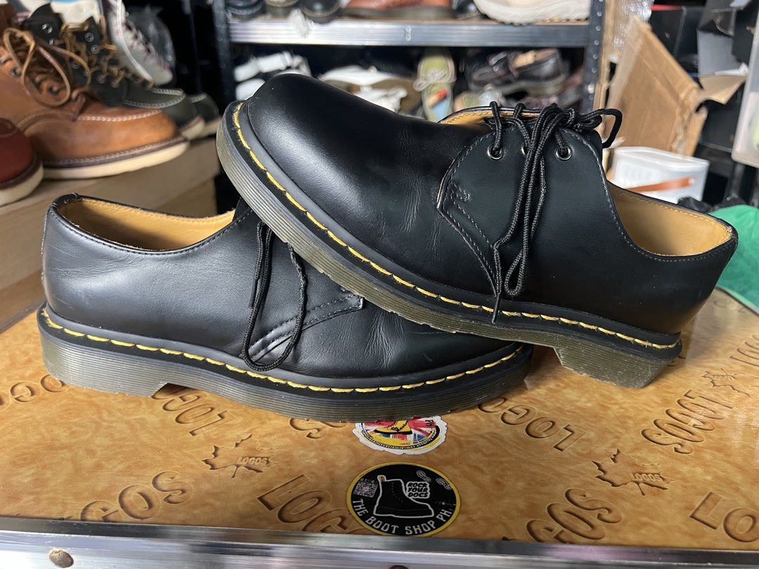 Porseyl Only D Em’s 1461 UK7 (Category: Boots) located in Manila. Submitted by babesdohaylo (Listing ID 1469451102, Image 3). Description: Porseyl Only D Em’s 1461 We accept credit card Available For Layaway Made in Vietnam UK7 US M8 EU41 P 3,999 In Good Condition Location: Bambang Market Tondo Manila Stall # 8 message po muna bago pumunta For more items visit the following FB Page: The Boot Shop Ph Dr. Martens Ph Sell/Swap Carousel App edsantos2