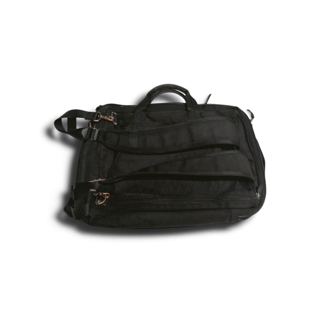 PORTER 3 WAY BAG (Category: Luxury Bags & Wallets) located in Calamba. Submitted by thrifthstlrs (Listing ID 1469457983, Image 3). Description: .