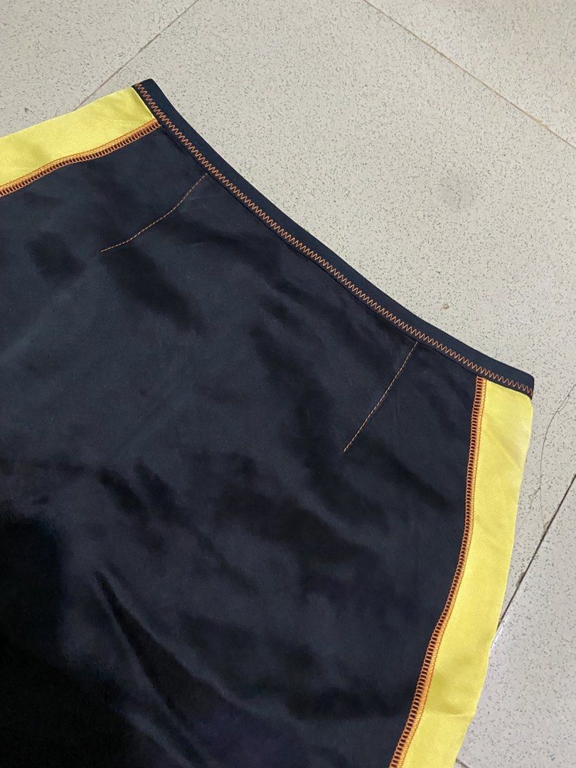 PRADA 2016 SIDE SILK STRIPE SKIRT (Category: Skirts) located in Bulacan. Submitted by rrthrifts (Listing ID 1469397833, Image 3). Description: VERY GOOD CONDITION SIZE 28 ON TAPE OPTI ZIPPER SIGN OF USED ( MISSING WASHTAG ) 2999.