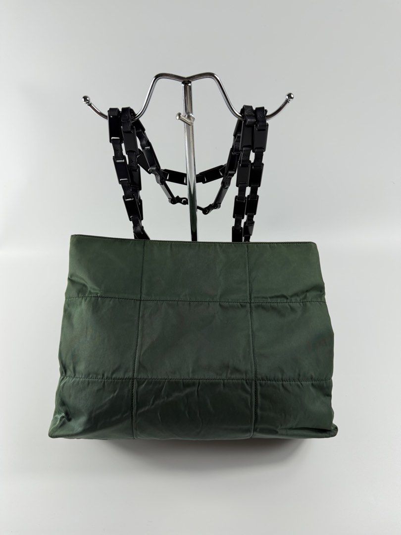 Prada Quilted Chain (Category: Luxury Bags & Wallets) located in Mabalacat. Submitted by seanthep (Listing ID 1469496007, Image 3). Description: No inclusions Bags only With card 2 compartment Clean inside & Out.