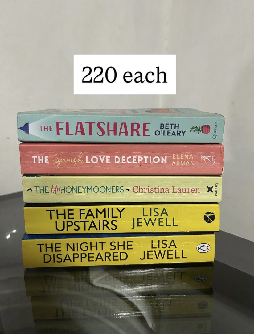 Preloved Assorted Books (Category: Storybooks) located in Manila. Submitted by airuh21_ (Listing ID 1469309982, Image 1). Description: Preloved books for sale *need space asap* Loc: Binondo/Kawit, Cavite Mod: Same day del or direct J&T Mop: Payo (Gcash/GoTyme/Unionbank) *reposting until sold*.