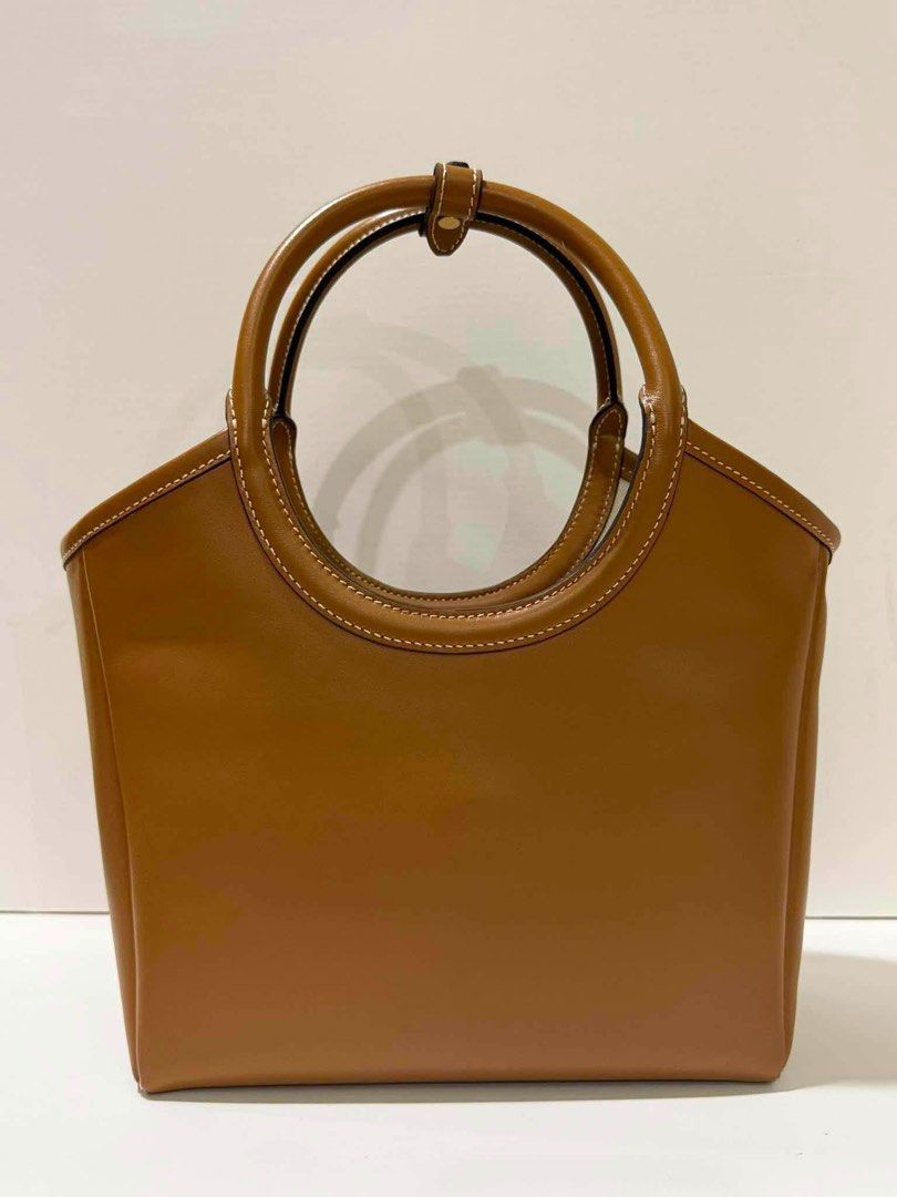 Preloved Ivy Tote Bag (Category: Tote Bags) located in Manila. Submitted by bagsandmanymanymore1 (Listing ID 1469435183, Image 2). Description: Preloved Ivy Tote Bag What you see is what you get Please read before you order 👉🏻❗️Payment first before shipping ❗️Cut off time of payment 11am sameday delivery ❗️NO MEET UP / NO PICK UP ❗️ORDER CANNOT BE CANCELLED ❗️PLEASE DON’T BUY IF YOU ARE IN DOUBT ❗️NO RETURN! NO REFUND! ❗️NO EXCHANGE ❗️Transact 