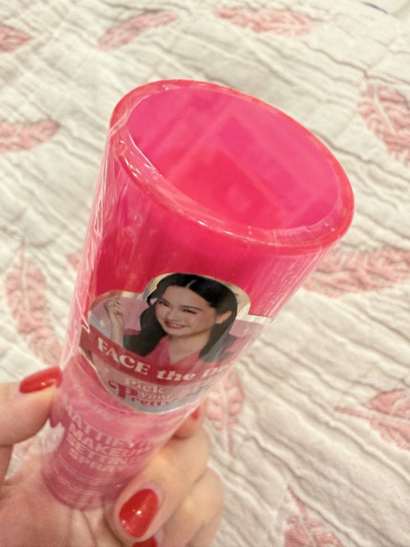 Pretty Secret Mattifying Makeup Setting Spray 100ml (Category: Makeup) located in Quezon City. Submitted by beautycallph (Listing ID 1469507461, Image 3). Description: Prime and set your makeup with Pretty Secret Mattifying Makeup Setting Spray. It has Vitamin C that helps brighten and even out the skin complexion. This setting spray has an ultra-fine mist that sets and locks in your makeup, leaving you with a long-lasting natural and matte-looki