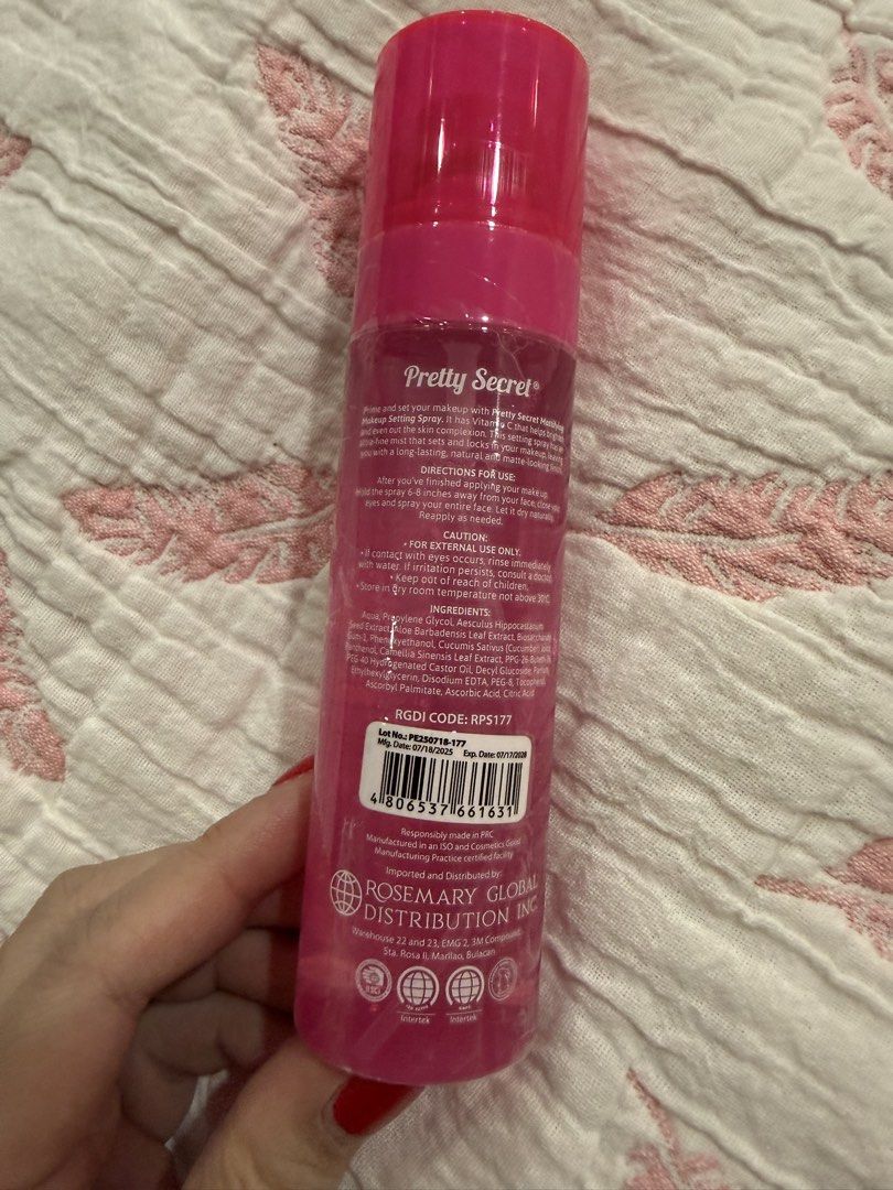 Pretty Secret Mattifying Makeup Setting Spray 100ml (Category: Makeup) located in Quezon City. Submitted by beautycallph (Listing ID 1469507461, Image 2). Description: Prime and set your makeup with Pretty Secret Mattifying Makeup Setting Spray. It has Vitamin C that helps brighten and even out the skin complexion. This setting spray has an ultra-fine mist that sets and locks in your makeup, leaving you with a long-lasting natural and matte-looki