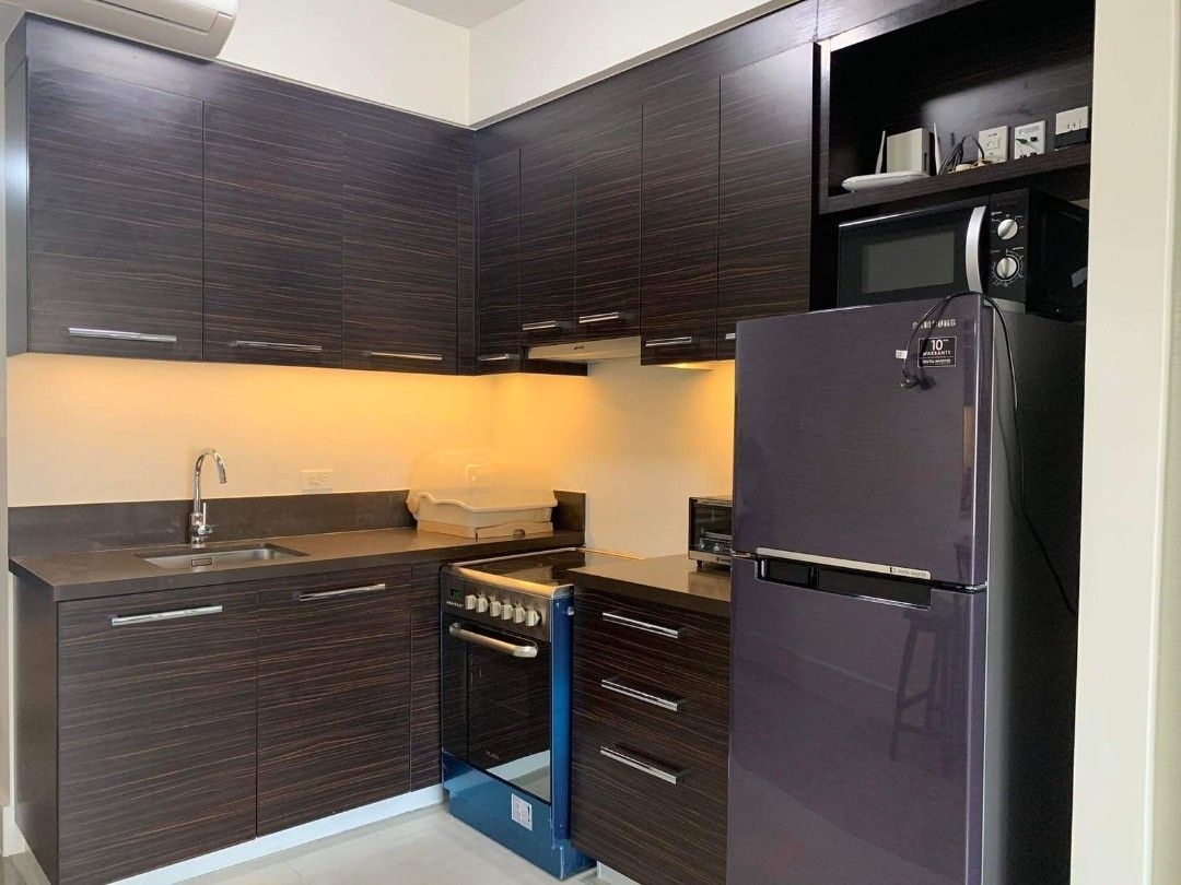 Proscenium Rockwell Makati Studio Condo for Sale (Category: Apartments & Condos) located in Manila. Submitted by rapsantos25 (Listing ID 1469434840, Image 2). Description: Floor Area: 32 square meters Studio Unit Fully furnished Facing morning sun 1 Parking Slot 24th floor Asking Price: Php 12.5M (390k/sqm).