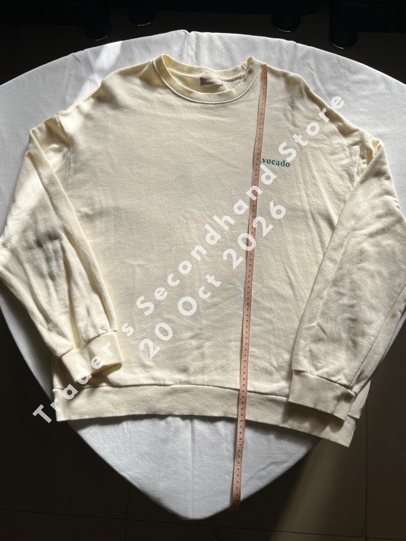 Pullover Jacket Sweatshirt Men’s Large (Category: Coats, Jackets and Outerwear) located in Manila. Submitted by traders_2ndhand (Listing ID 1469408485, Image 2). Description: For sale Pullover Jacket Sweatshirt Men’s Large ₱320 each Location: Valenzuela City Shipping fee at buyer’s expense Payment options: Gcash, Maya, Maribank, GoTyme, Bank Transfer.