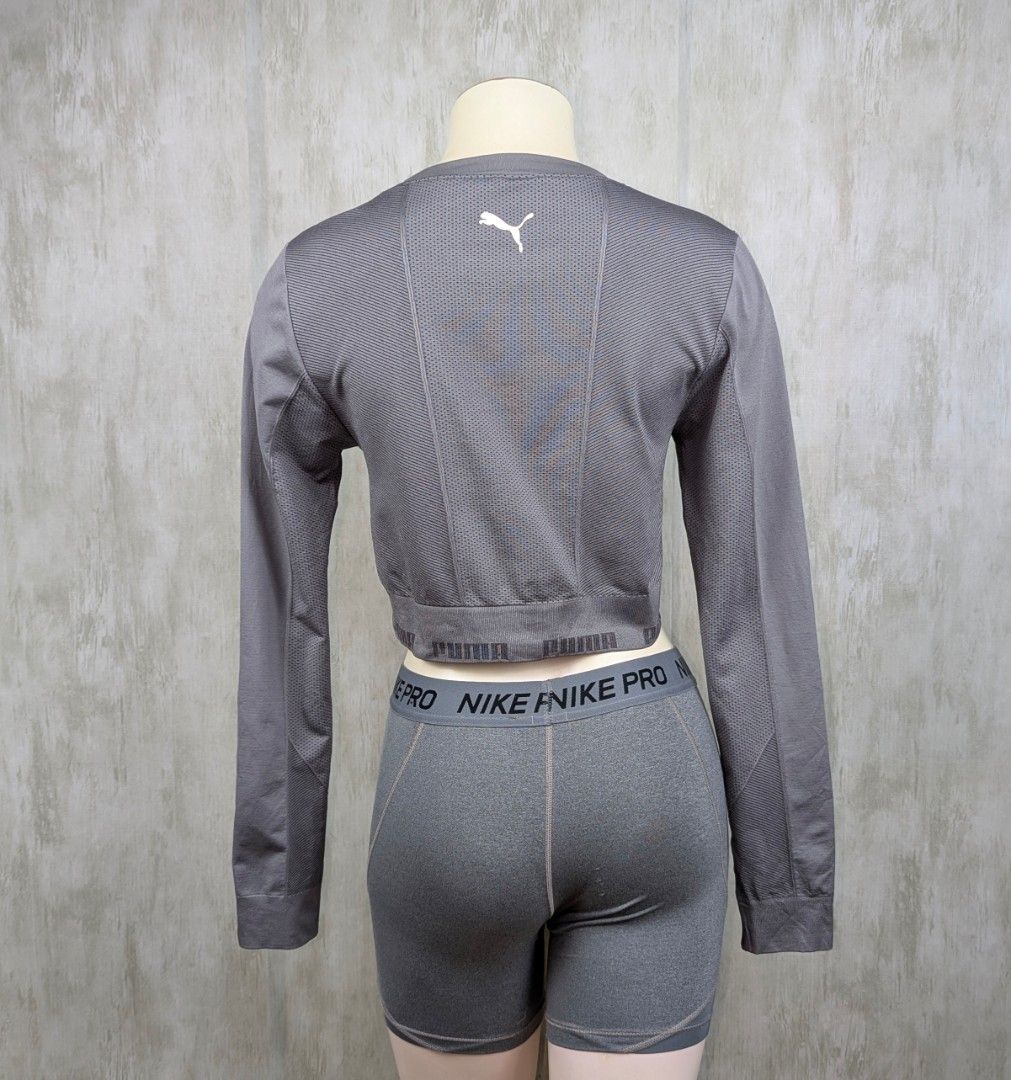 Puma Evoknit seamless Longsleeve crop top (Category: Activewear) located in General Santos City (Dadiangas). Submitted by kakrots.06 (Listing ID 1469432311, Image 2). Description: Puma Evoknit seamless Longsleeve crop top Excellent condition L on tag W:20"-21" L:16" 250 + SF Ship via J&T Express MOP: Gcash/Maya/Maribank/Gotyme 📍 Location: General Santos City.