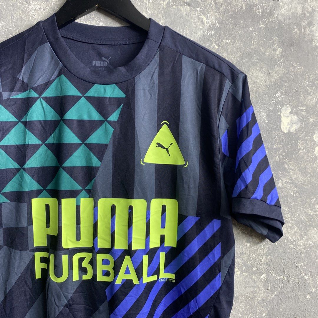 Puma Jersey (Category: Tshirts & Polo Shirts ) located in Pasig City. Submitted by lumangkamisa (Listing ID 1469417416, Image 2). Description: Small on tag can fit up to medium.