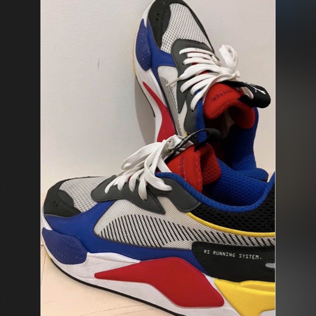 Puma RS-X Running System Sneakers (Category: Sneakers) located in Makati City. Submitted by zyennapp (Listing ID 1469418717, Image 2). Description: ⚠️ Condition: Has a minor flaw on the side but it can still be repaired. (As seen in the 4th picture) Great deal for anyone looking for stylish sneakers at a budget-friendly price..