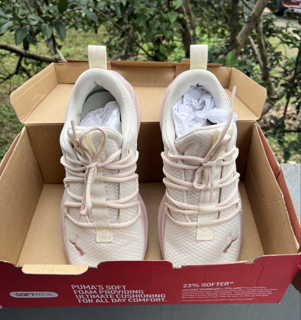 Puma Softride one 4all women (Category: Sneakers) located in Cainta. Submitted by klejre (Listing ID 1469431107, Image 3). Description: Very comfy.