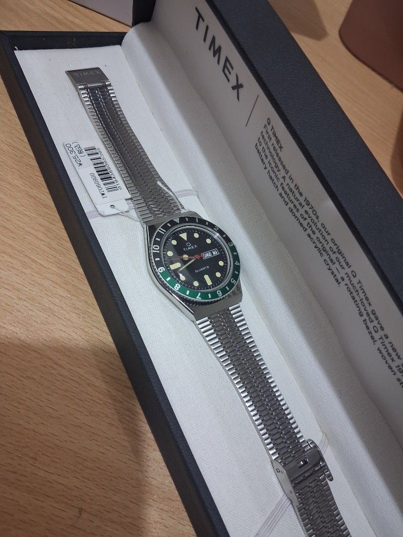 Q Timex Reissue Sprite Quartz (Category: Men's Watches) located in Manila. Submitted by shoppernando (Listing ID 1469457729, Image 3). Description: Q Timex Reissue Brand new complete inclusions Day Date Quartz movement 38mm Rotating bezel Domed acrylic crystal With FREE trader joe's tote bag large Location Makati ‼️BEWARE OF SCAMMERS‼️.