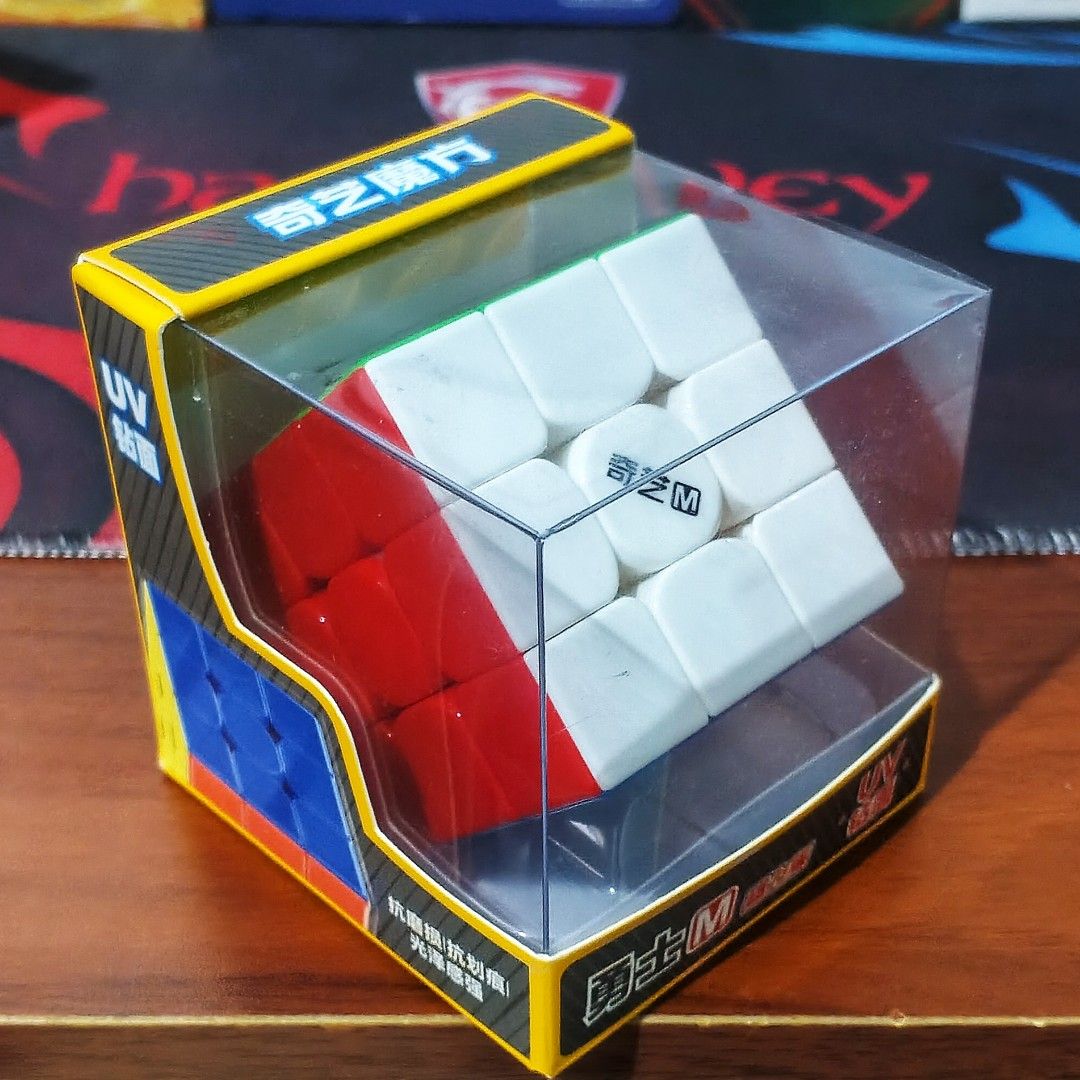 QiYi Warrior M UV (Category: Board Games & Puzzles) located in Malabon City. Submitted by frgenesis (Listing ID 1469472082, Image 1). Description: QiYi Warrior M UV - Magnetic - UV Coated .