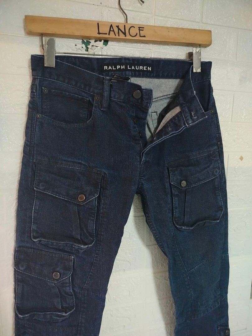 Ralph Lauren Black Label Cargo Pants (Category: Jeans) located in General Trias. Submitted by hungariancheesecake (Listing ID 1469512481, Image 1). Description: Ralph Lauren Black Label Jeans 30-31x36.5x6.5 Good as New No Flaws Pm sa Interested.