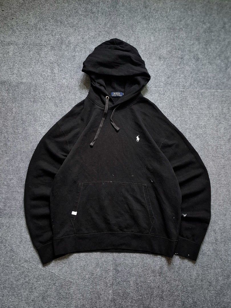 RALPH LAUREN Black Pullover Hoodie (Category: Hoodies) located in Las Pinas. Submitted by nevergetsold.ph (Listing ID 1469489261, Image 1). Description: RALPH LAUREN Black Pullover Hoodie Color Rate: 9/10 Condition Rate: 9/10 Best fit to Large - XL Dimentions (inches) Width: 26 Length: 28 Sleeve Length: 27 Issues: paint stains.