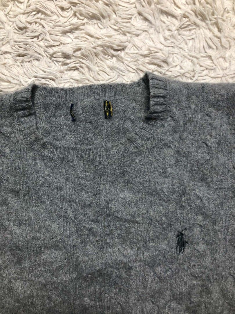 Ralph Lauren Cable KNIT wool Sweater jacket (Category: Coats, Jackets and Outerwear) located in Manila. Submitted by truecat.00a53a (Listing ID 1469441296, Image 2). Description: size small excellent condition legit and authentic Gold tag issue missing tag.