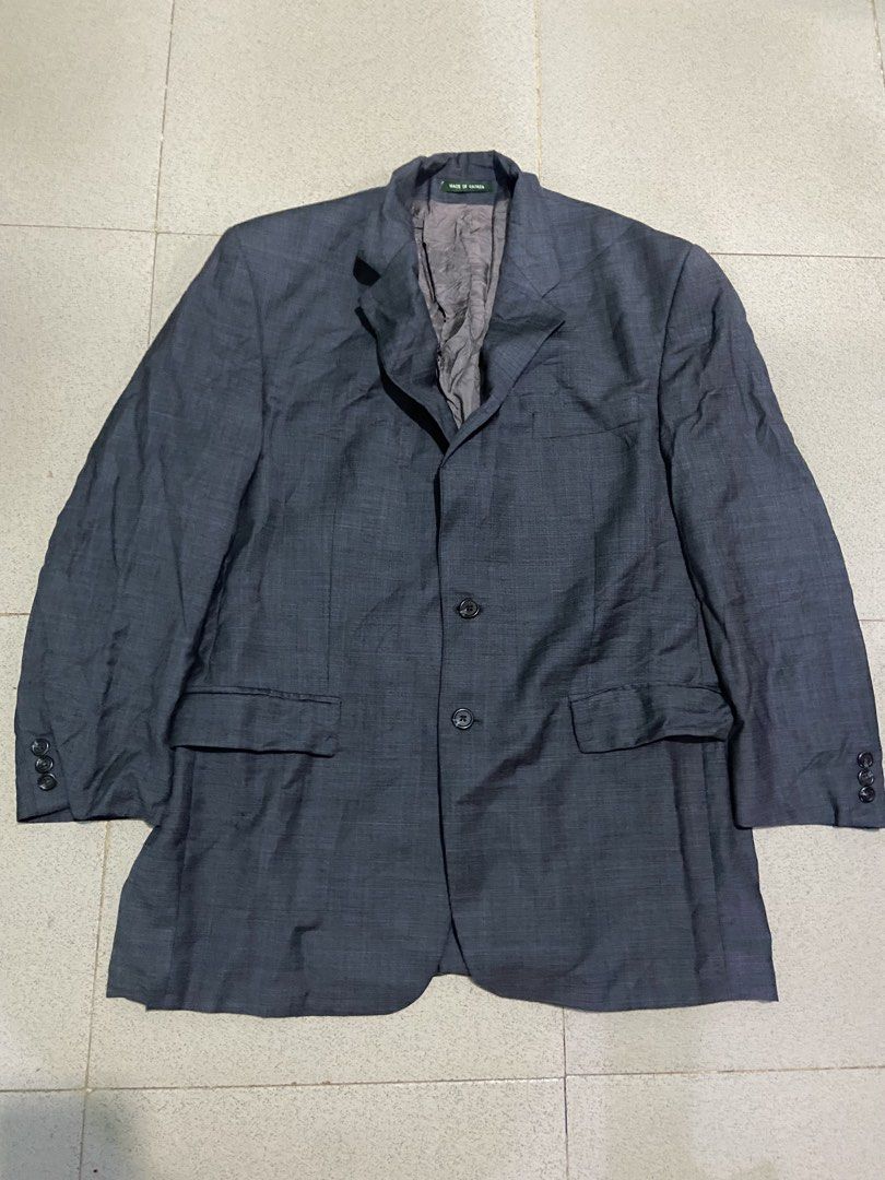 RALPH LAUREN COAT (Category: Coats, Jackets and Outerwear) located in Bulacan. Submitted by rrthrifts (Listing ID 1469472283, Image 1). Description: VERY GOOD CONDITION SIZE 43R ON TAG NO HARD ISSUE 1999PHP PLUS SHIPPING FEE ONLY.