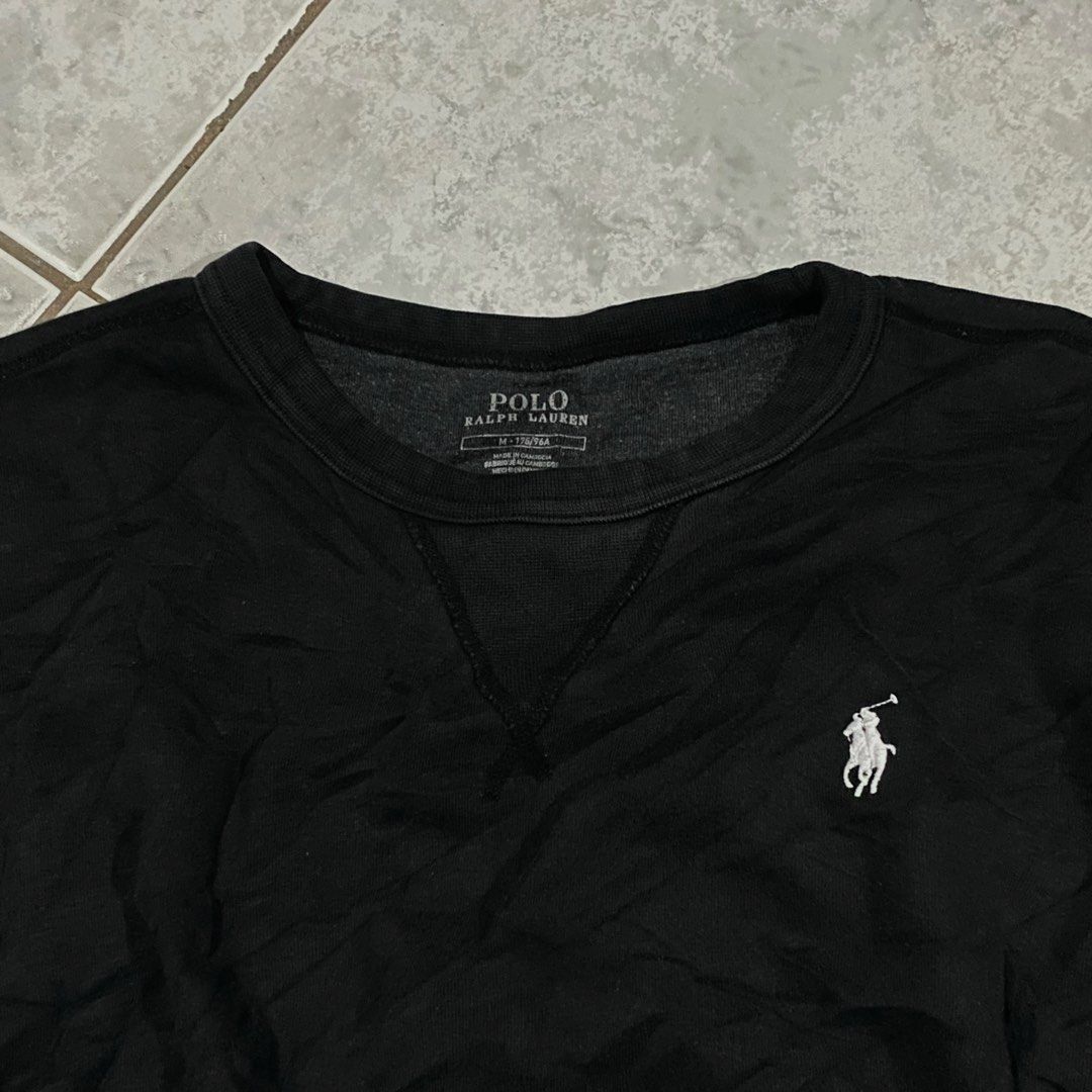 RALPH LAUREN CREWNECK (Category: Coats, Jackets and Outerwear) located in Bacolod City. Submitted by thriftedfits. (Listing ID 1469541931, Image 3). Description: 𝗥𝗔𝗟𝗣𝗛 𝗟𝗔𝗨𝗥𝗘𝗡 𝗖𝗥𝗘𝗪𝗡𝗘𝗖𝗞 ♻️ Size: M on tag | best fit M-L Womens Measurements:23” width / 25” length Condition: Lightly Used (8.5/10 Color rate) Flaws: None, signs of use only Price: ₱380 + shipping fee 🏷️ Mode of Payment: GCash / Bank Courier: J&T Express (nationwide).
