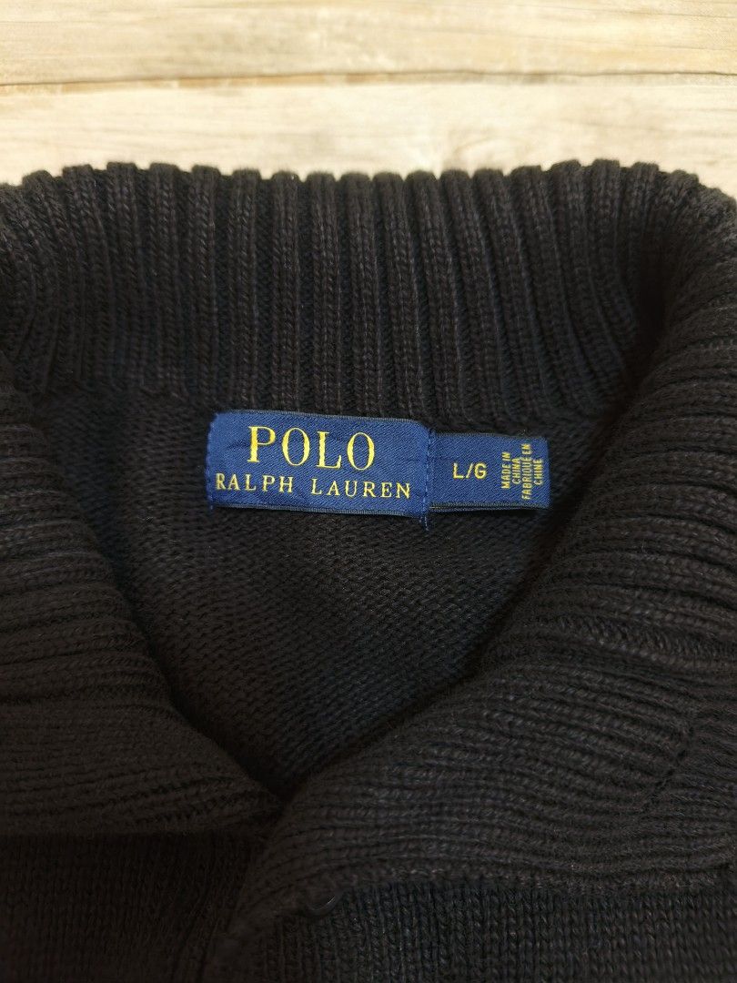 Polo Ralph Lauren knit sweater (Category: Coats, Jackets and Outerwear) located in Siniloan. Submitted by talktotheroses (Listing ID 1469423249, Image 2). Description: like new no issue.