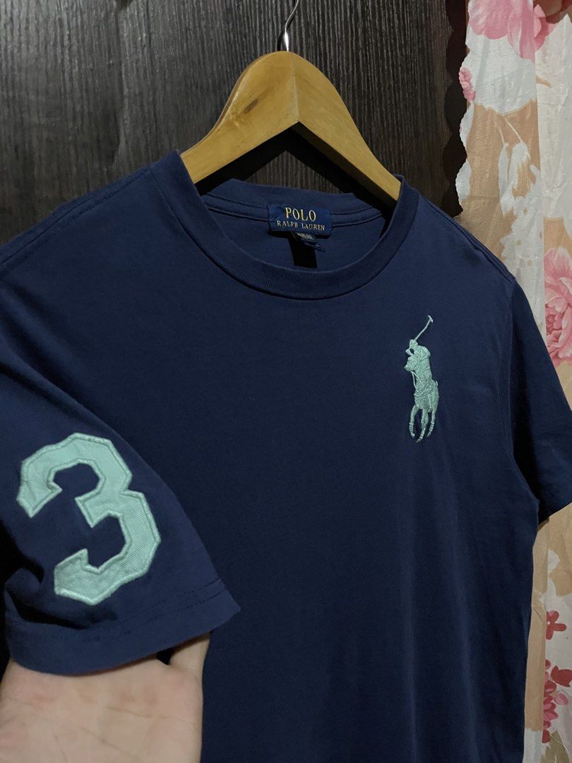 RALPH LAUREN SHIRT (Category: Formal Shirts) located in Cagayan de Oro. Submitted by dwight_666 (Listing ID 1469537316, Image 2). Description: 17.5 going 18x26 complete tags excellent condition flawless no issue.