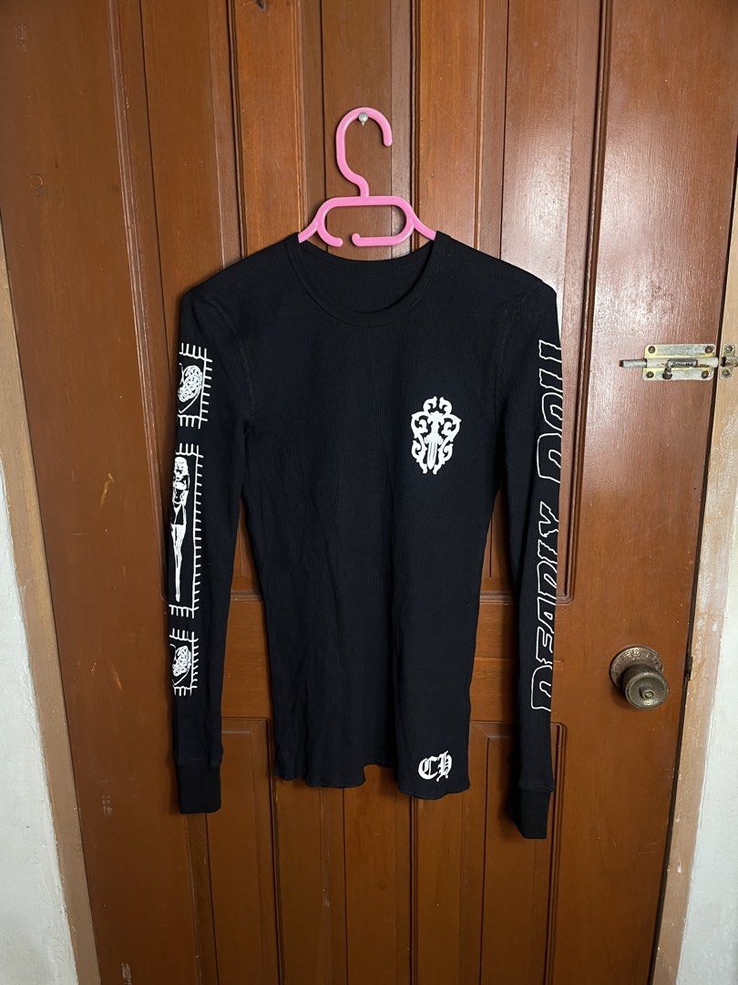 Rare chrome hearts deadlydoll waffle sweater (Category: Activewear) located in Urdaneta. Submitted by northdrops_asian (Listing ID 1469503074, Image 1). Description: Excellent condition .