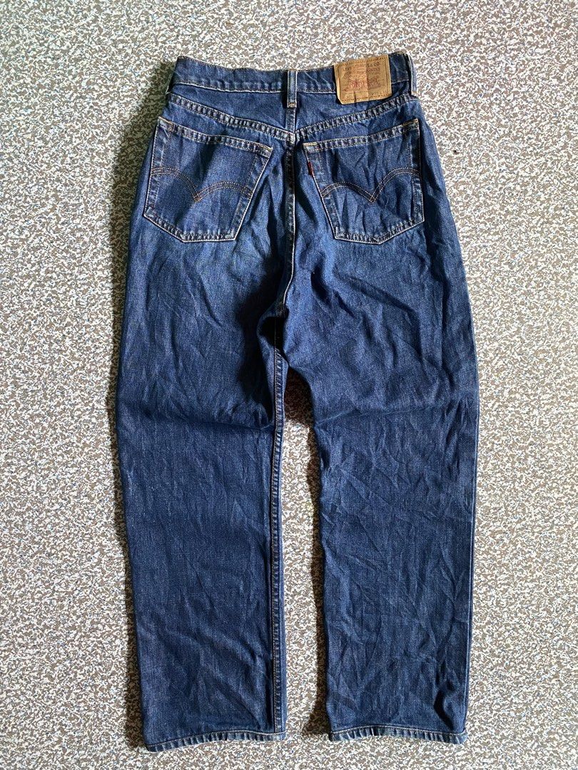 RARE LEVIS 1997 (Category: Jeans) located in Dumaguete. Submitted by anthonylen35743 (Listing ID 1469454516, Image 2). Description: Vintage Levi’s 519 Released date: 1997 Rare piece💥 Size 30 on tag but 26 on measurement Excellent condi Issue: ❌.