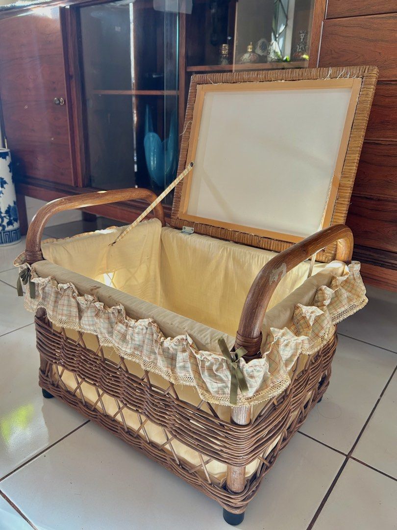 RATTAN WOVEN BASKET (Category: Storage Boxes & Baskets) located in Polangui. Submitted by joycehaul (Listing ID 1469399632, Image 1). Description: A rattan storage, toys storage laundry basket with a hinged lid, curved side handles, and a ruffled plaid fabric liner. Japan Surplus Items. Location: Albay We ship via J&T courier.