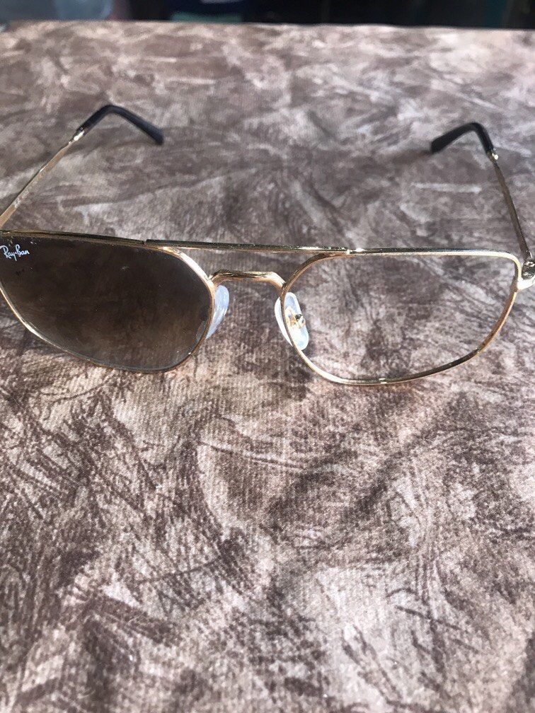 Rayban frame Only original (Category: Sunglasses & Eyewear) located in Baguio. Submitted by agozun61 (Listing ID 1469399262, Image 1). Description: Rayban frame only gold plated.issue one side frame is missing .frame in good shape..