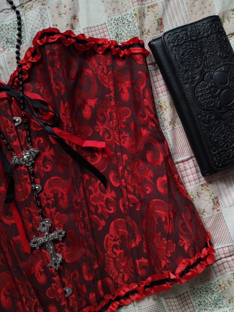 Red corset (Category: Others Tops) located in Cebu City. Submitted by thrift_with_anjel (Listing ID 1469523195, Image 3). Description: ❀.ೃ࿔Red corset❀.ೃ࿔* 🌹Brand: no brand 🌸2XL on tag (fits Large-XXL, Bust starting at 38) 🌸Lenght: 15 🌷Mine: 380(AU).