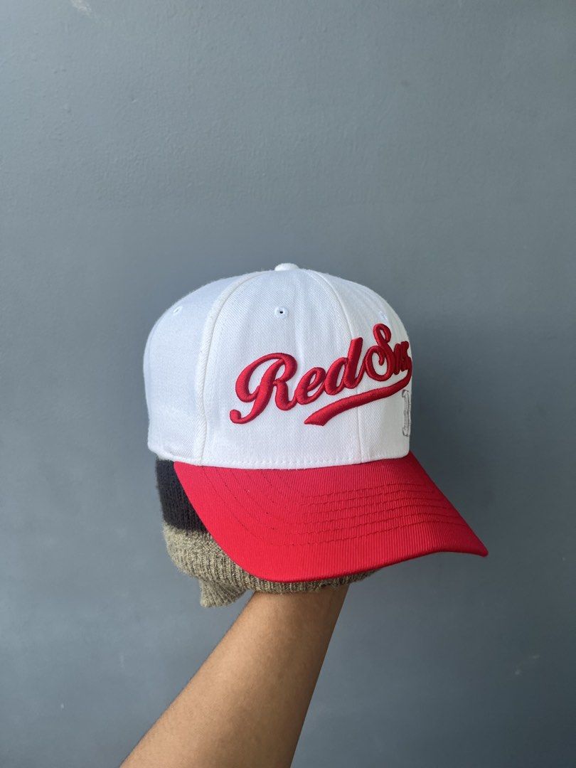 Red Sox Close Cap (Category: Caps & Hats) located in Balamban. Submitted by just_findss (Listing ID 1469569304, Image 1). Description: Red Sox Close Cap Very Excellent Condition Size OSFM Color Rate 10/10 NO ISSUE.