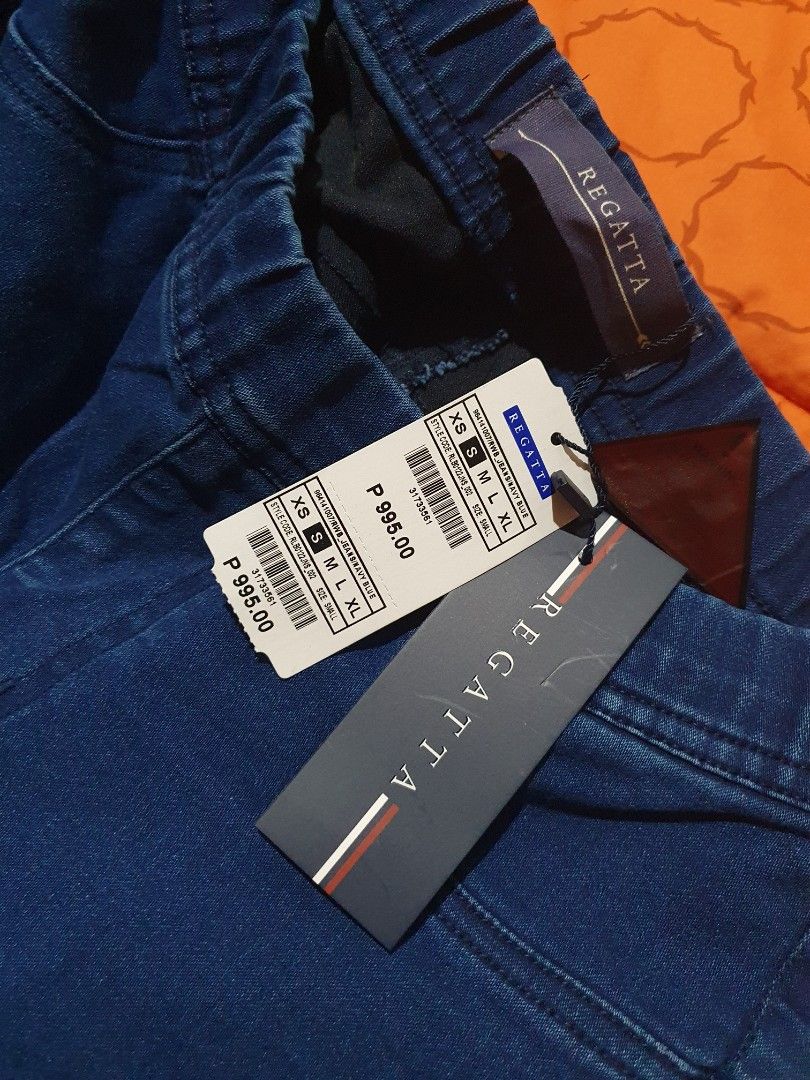 Regatta Navy Blue Jeggings (Category: Jeans) located in San Juan City. Submitted by miles567 (Listing ID 1469510441, Image 3). Description: gift. with tags. prefer a bigger size sale 50% off - Brand: Regatta - Item: Navy blue jeggings / stretch denim - Condition: Brand new with tags (BNWT) - Retail Price: ₱995 - Waist: Pull-on style with comfortable elastic waistband - Fit: Skinny fit leg - Color: Dark blue / Navy.