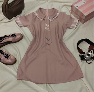 (Category: ) located in . Submitted by emmas.ukay.finds (Listing ID 1469559997, Image 1). Description: .