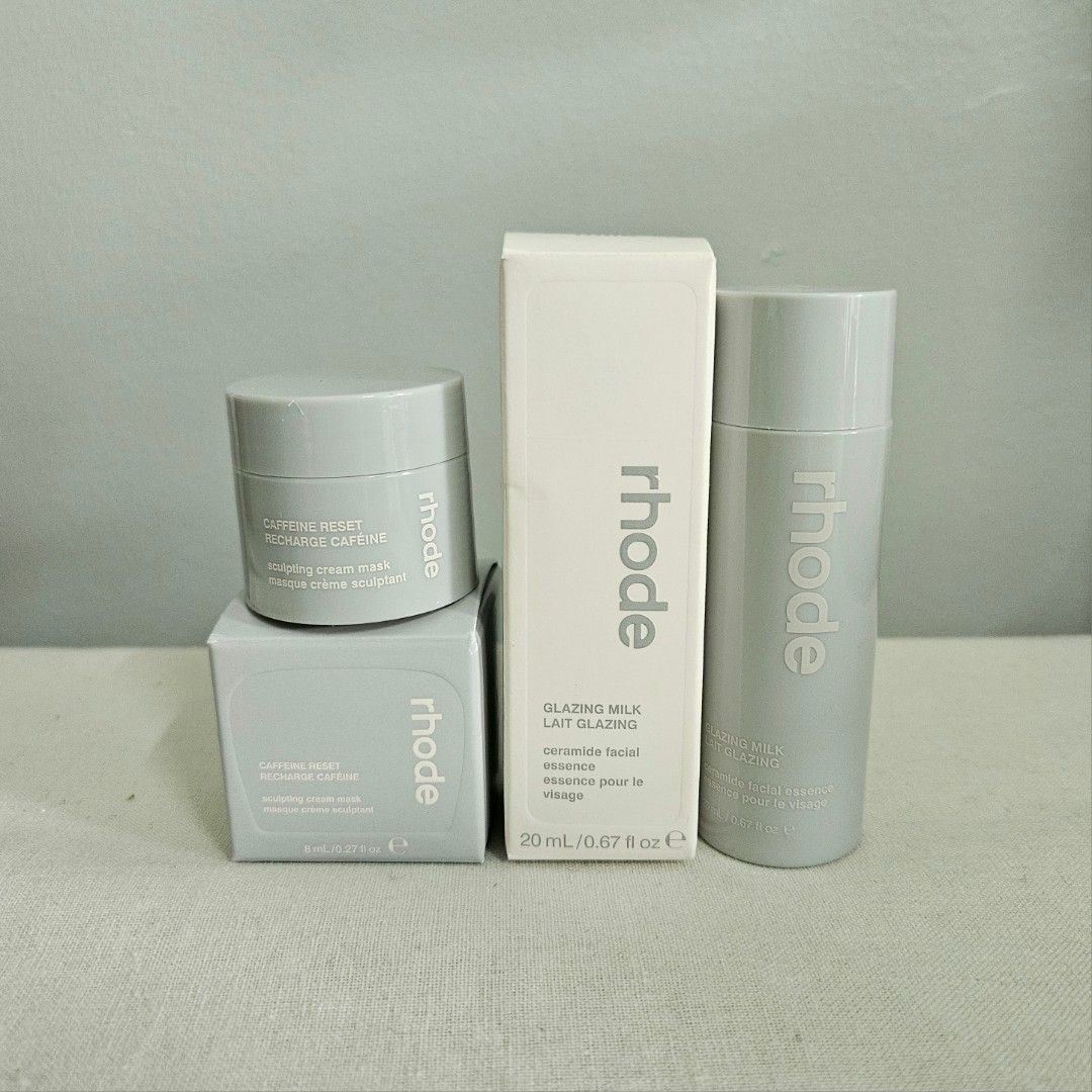 Rhode Glazing Milk + Caffeine Reset Mask Bundle Set (Category: Face Care) located in Taguig. Submitted by mesimpleshop (Listing ID 1469416243, Image 1). Description: 100% Authentic Brand New Mini Trial Sizes 20ml Glazing Milk 8ml Caffeine Reset Mask P950 only for the set.