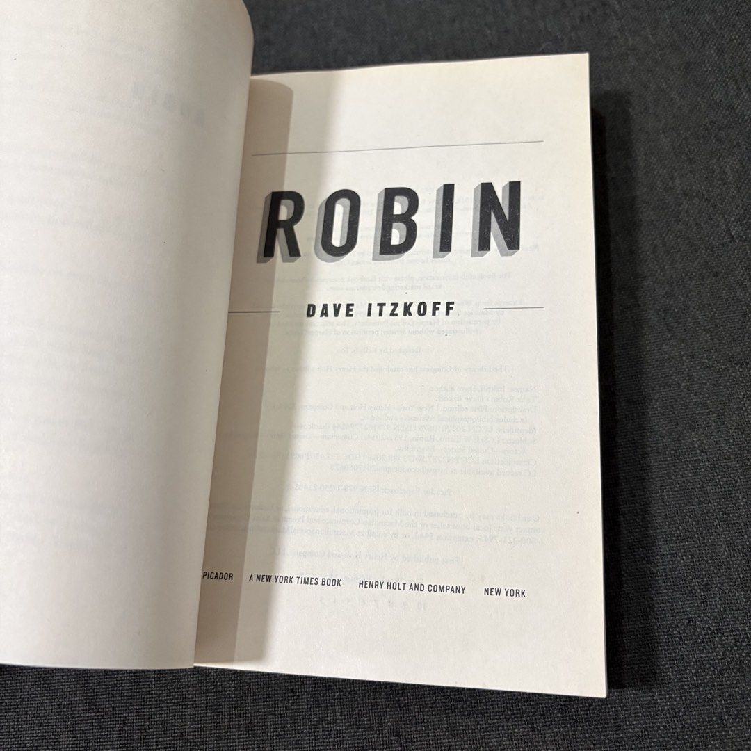 Robin by Dave Itzkoff (Category: Storybooks) located in Imus. Submitted by declutter201 (Listing ID 1469550440, Image 3). Description: Price: P250 Prio payo Location: Imus, Cavite MOP: BDO, Gcash, Maya, GoTyme MOD: GGX, J&T, SDD RFS: Decluttering You can message me for more details.