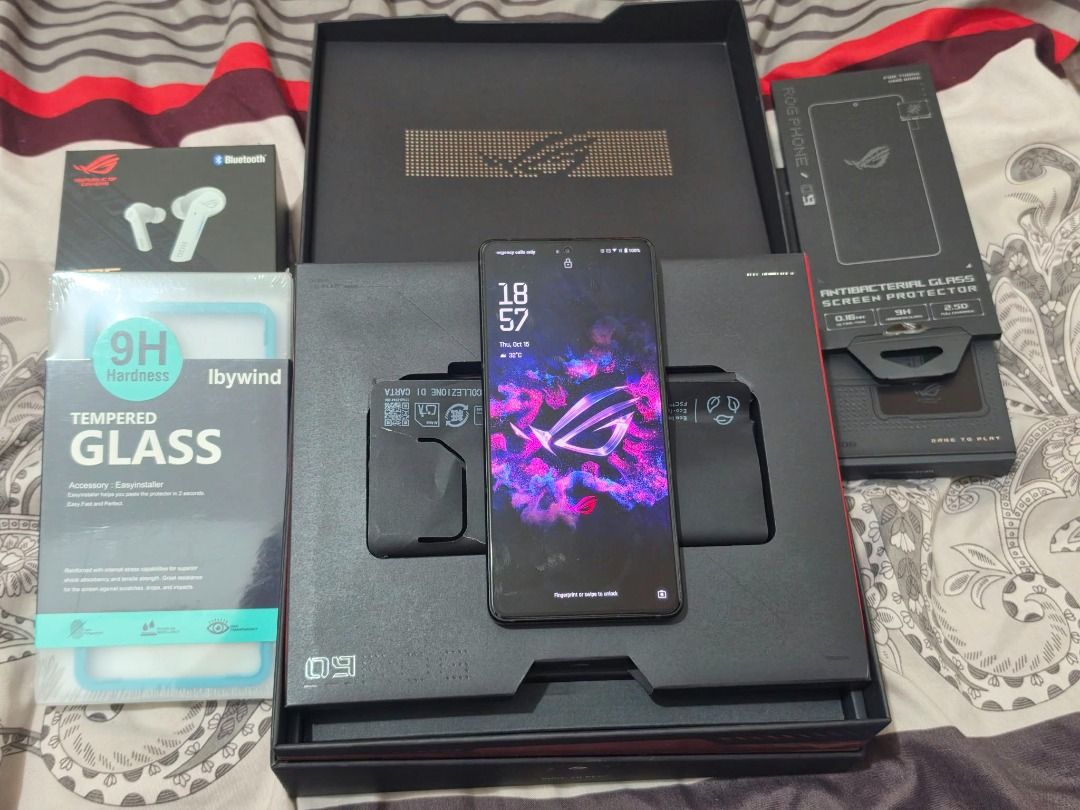 ROG 9 PRO 16/512gb (Category: Asus) located in Las Pinas. Submitted by winterseason01 (Listing ID 1469533823, Image 2). Description: Magbasa at Intindihin almost all the details are down below: FOR SALE: ROG 9 PRO 16/512 Global Variant Openline Bought in Asus Center @ SM Southmall last March 2025, Complete as in Complete refer to the pictures included n yung ROG extra Casing and naka ROG Tempered Glass since day 1. updated to the latest version. 
