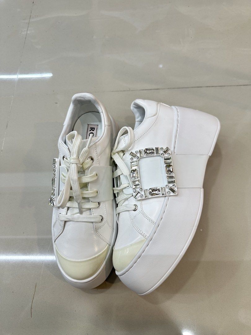 Roger vivier sneakers EU38 (Category: Sneakers & Footwear) located in Paranaque City. Submitted by lovedbyme888 (Listing ID 1469439140, Image 1). Description: In excellent condition. No issue.